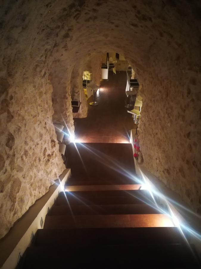 El Pontifical Hotel Santos De La Humosa Buitenkant foto